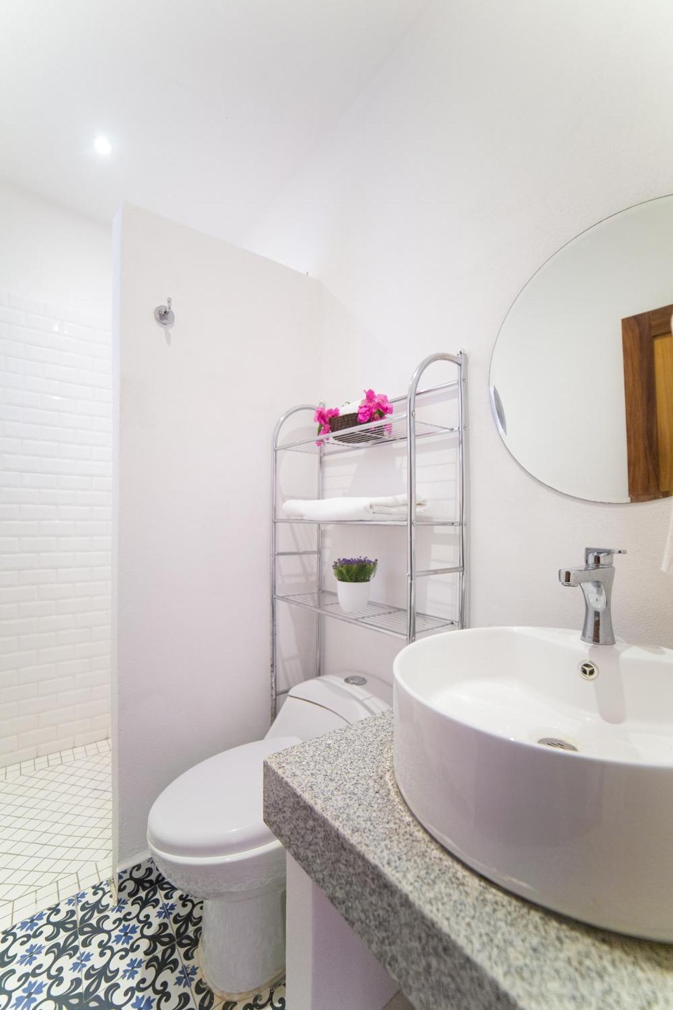 Suite Kitchenette