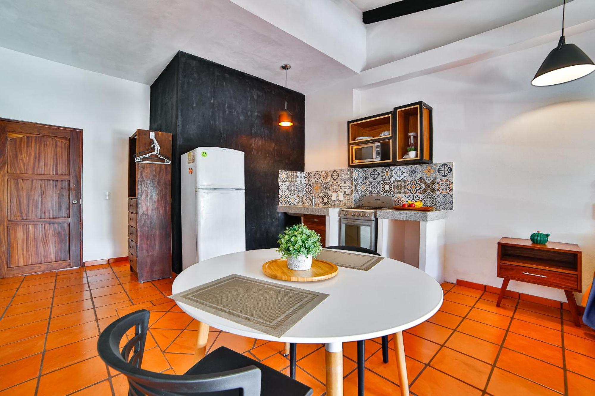 Suite Kitchenette
